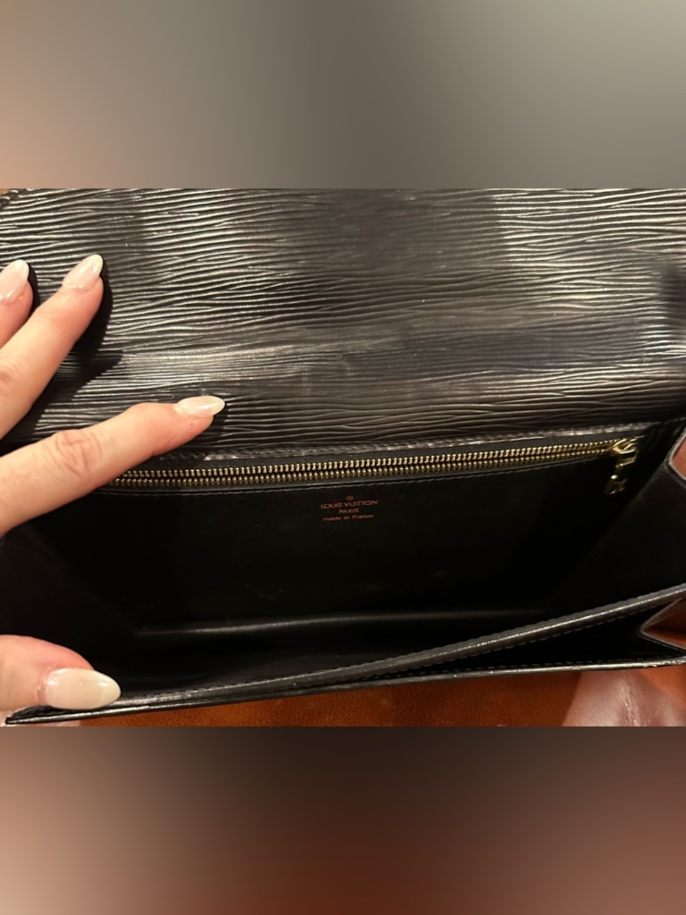 LV Noir Epi Leather Sellier Dragonne Clutch Pouchette EUC Like New! FRANCE 2004 - Picture 7 of 12